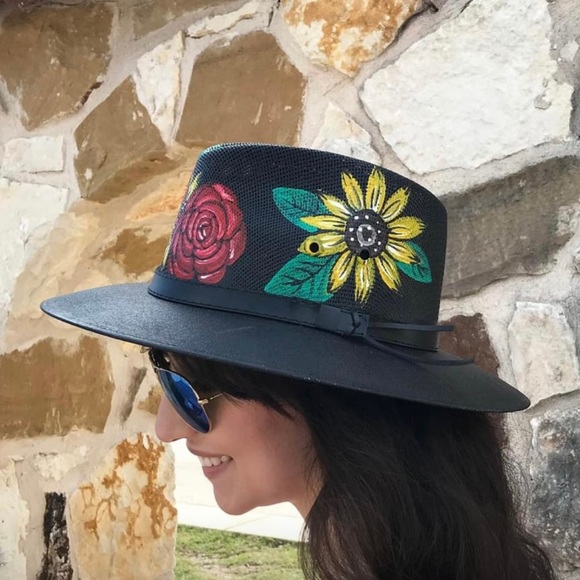 hand painted summer hats - Picture 7 of 10